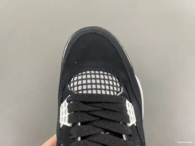 HYPE 4 JORDAN 